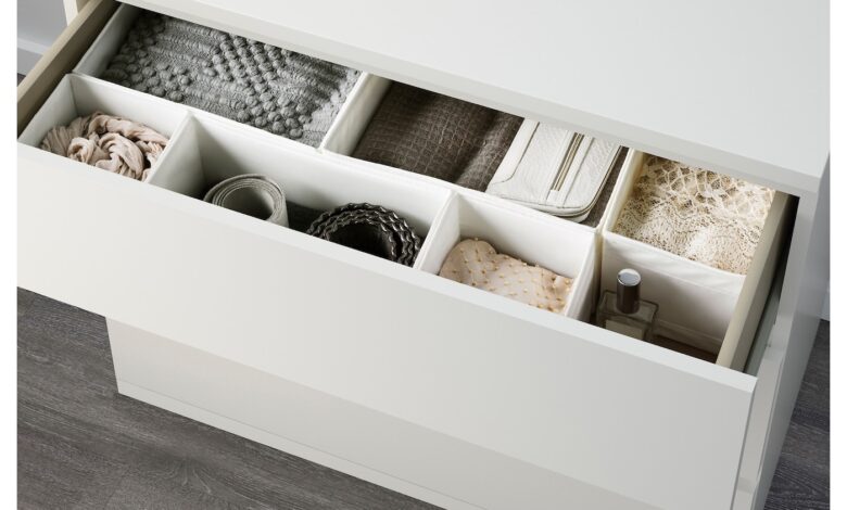 تنظيم الأدراج والكومودينو